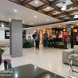 https://hotel-dcapitol-suites-delhi-aerocity.hotelsdelhi.org